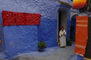 Guide Ahamed with carpets