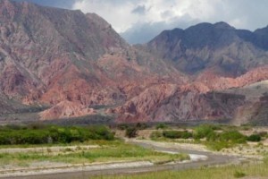 Road to Cafayate fertile valley